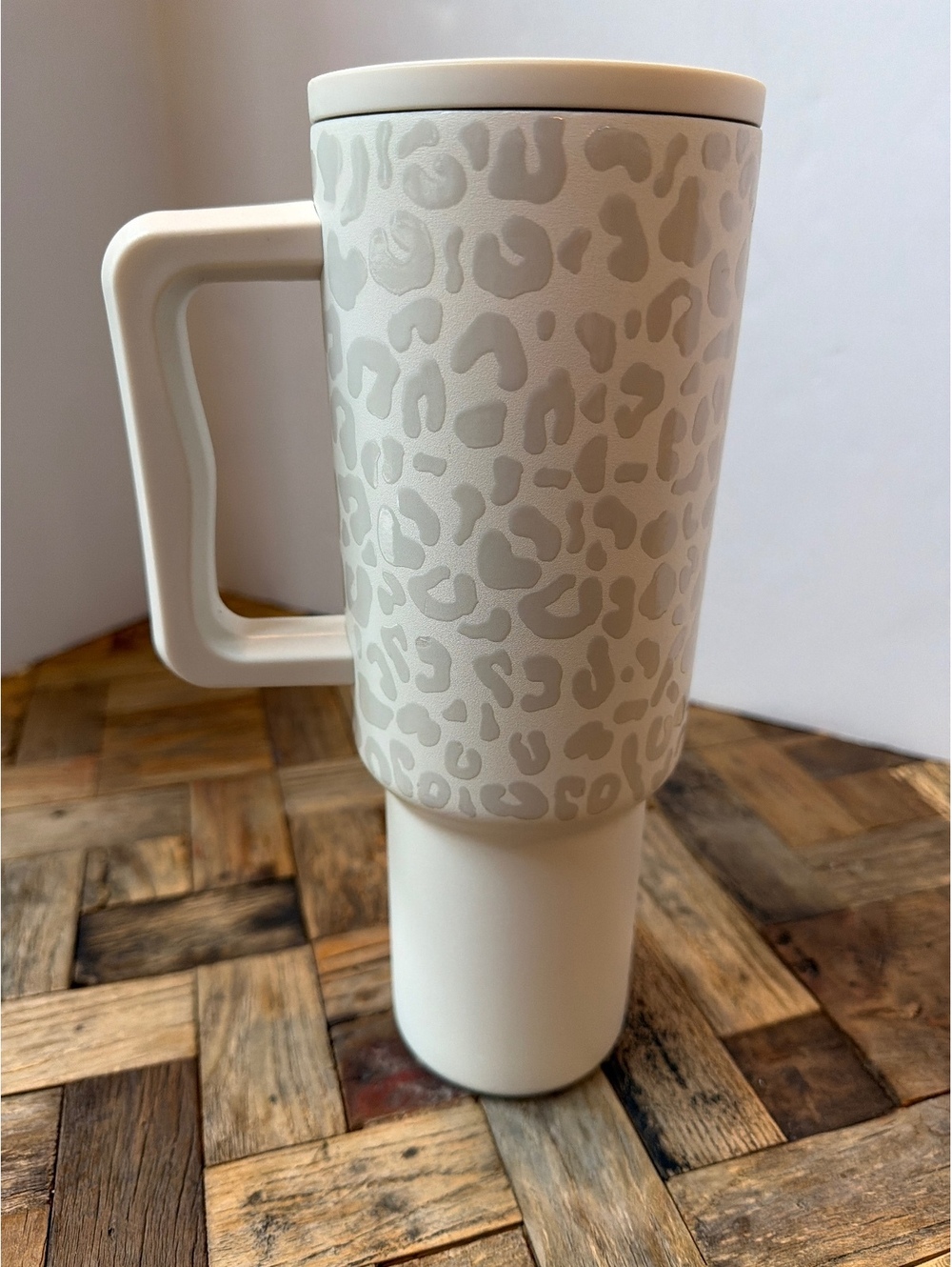 Simple Modern Trek Tumbler 40 oz Cream Leopard Travel